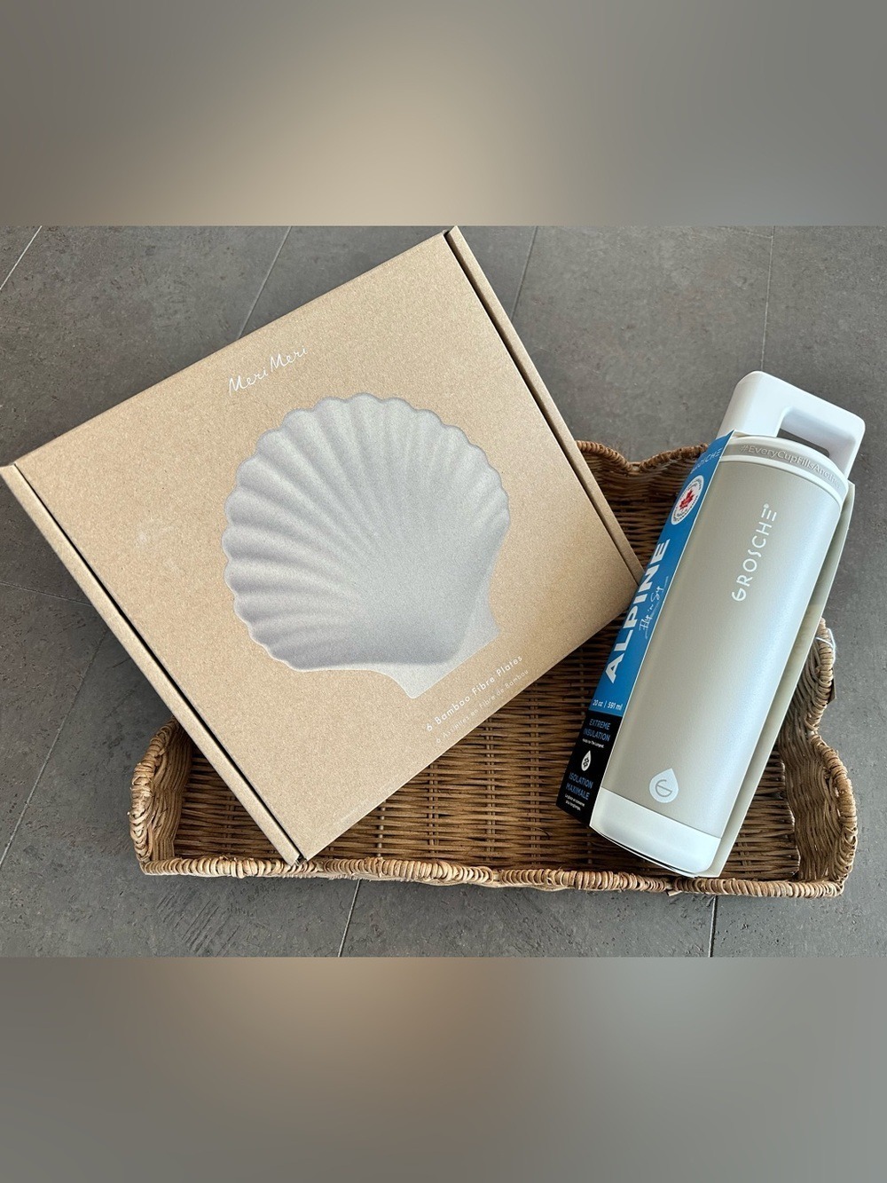 Jilly Box Summer 2026 water bottle, tray & plate set